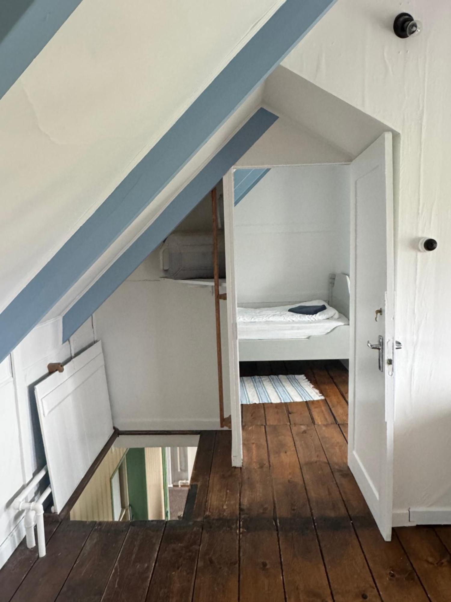 Berunes Hi Hostel エクステリア 写真